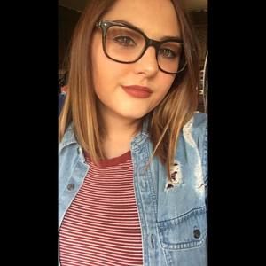 Meet your Posher, Elise